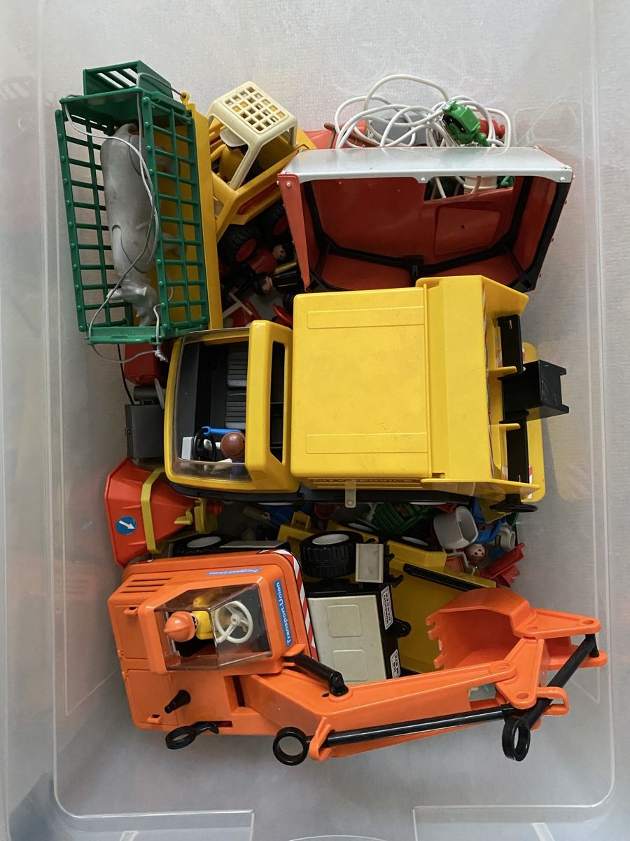 Playmobil Giocattoli: Playmobil aus den 80 er als Set – Usato da Birsfelden venduto da Sancon 2