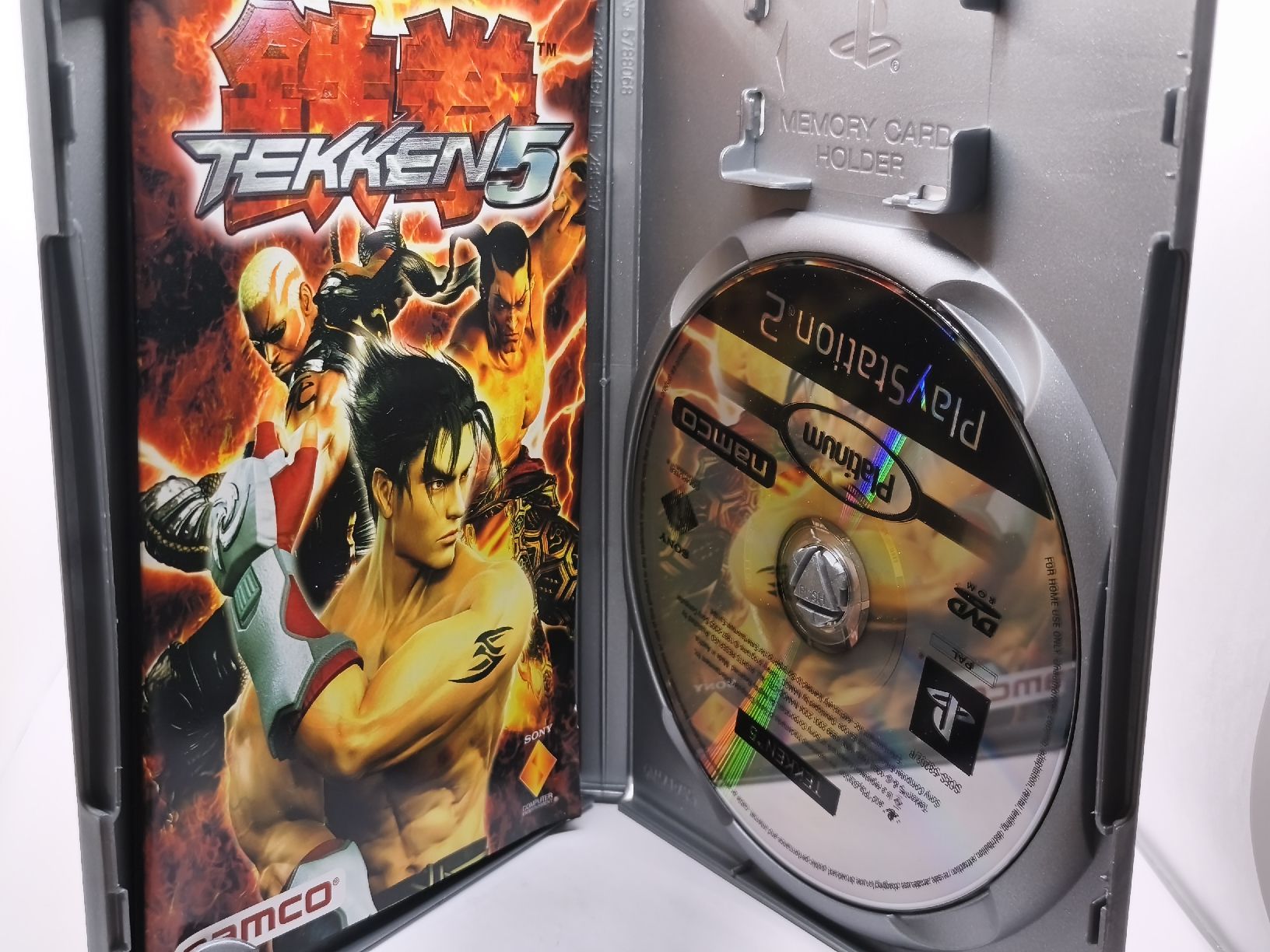 Sony Giochi: Jeu vidéo  FR PS2 Tekken 5 Platinum  – Usato da Conthey venduto da Th3gr4yf0x