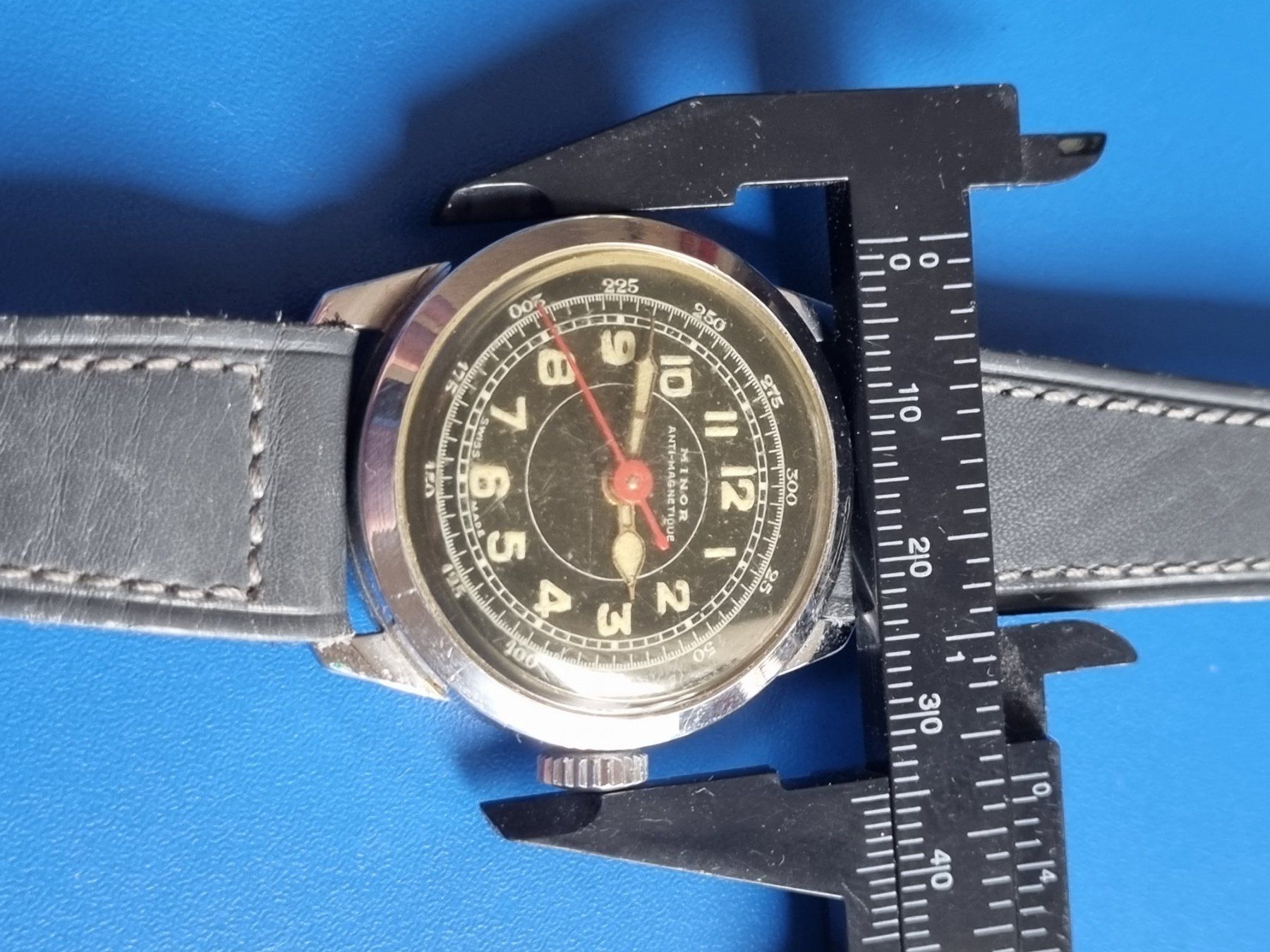 Orologi: MINOR HANDAUFZUG – Usato da Schaffhausen venduto da Leveron13 4
