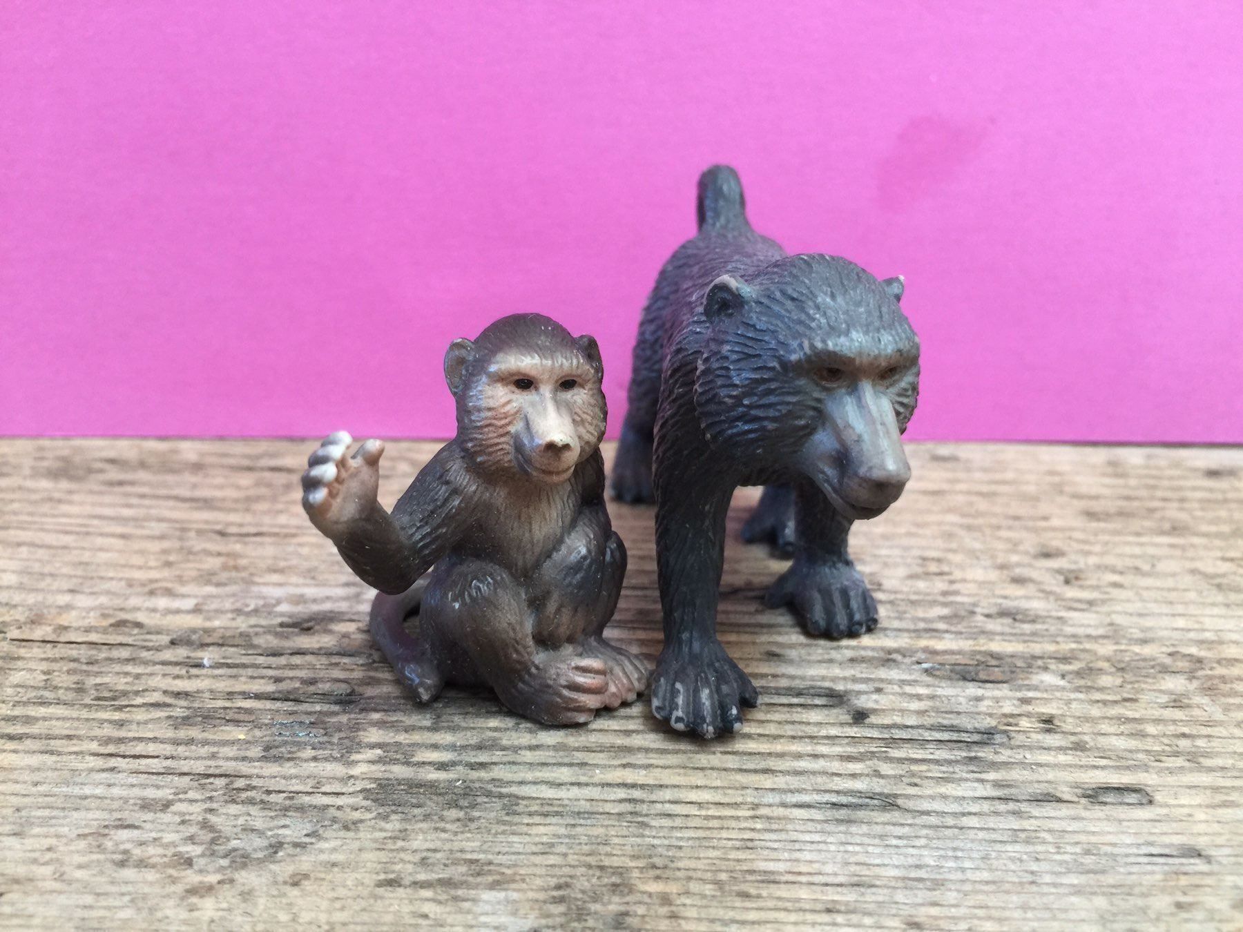 Schleich Statuette: Schleich Pavian Affe mit  Baby – Usato da Ennetbaden venduto da mapa05 4