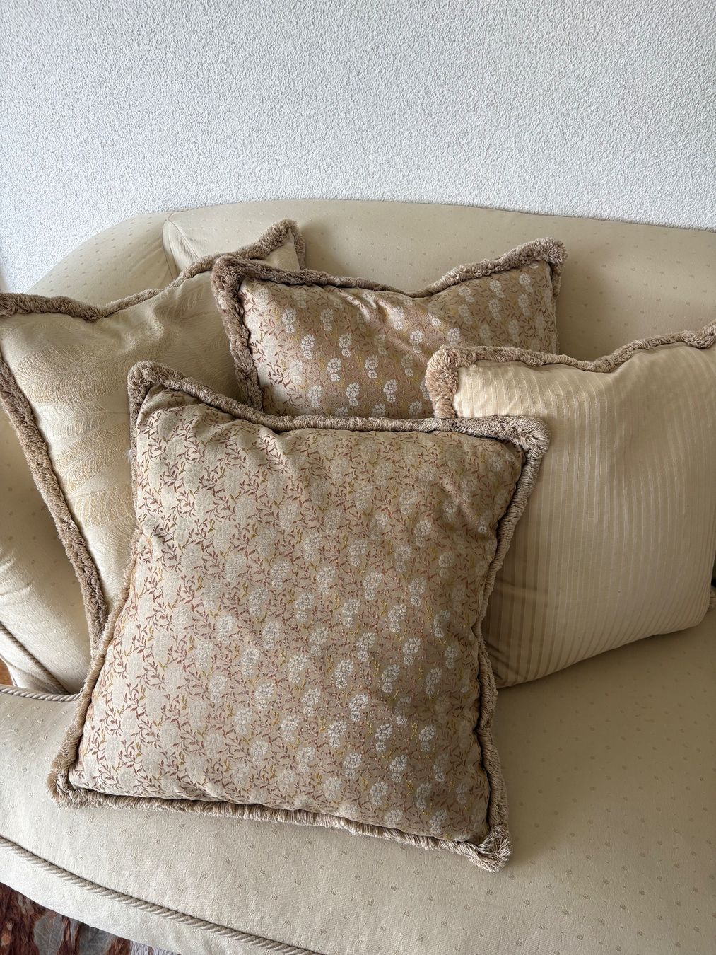 Divani: Busnelli Sofa + 2 Sessel + 2 Hocker  Komplettes Set – Usato da Herrliberg venduto da rei_6hrx 5
