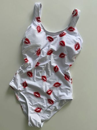Badeanzug Damen weiss mit Lippenmuster Grösse S neu