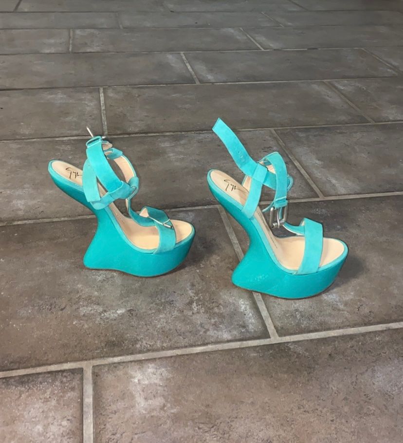 Zanotti Scarpe da donna: Zeppe Giuseppe Zanotti - NUOVE – Nuovo (secondo la descrizione) da Davesco-Soragno venduto da Chichijango 3