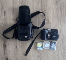 Olympus C-4040 Digitalkamera mit Kameratasche