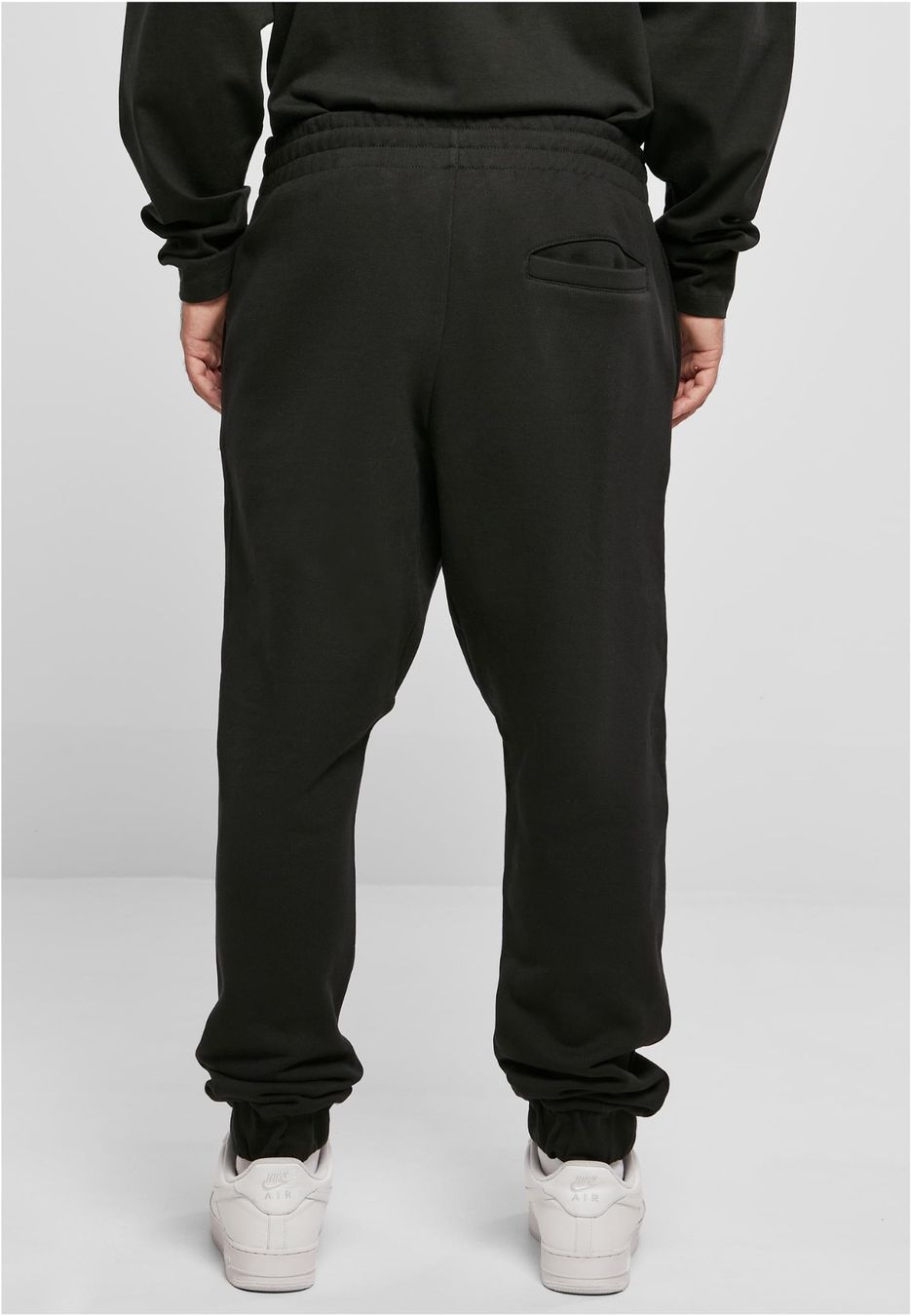 Hosen: UGi Ultra Heavy Sweatpant - Schwarz – Neu und originalverpackt aus Regensdorf von StyleTown 2