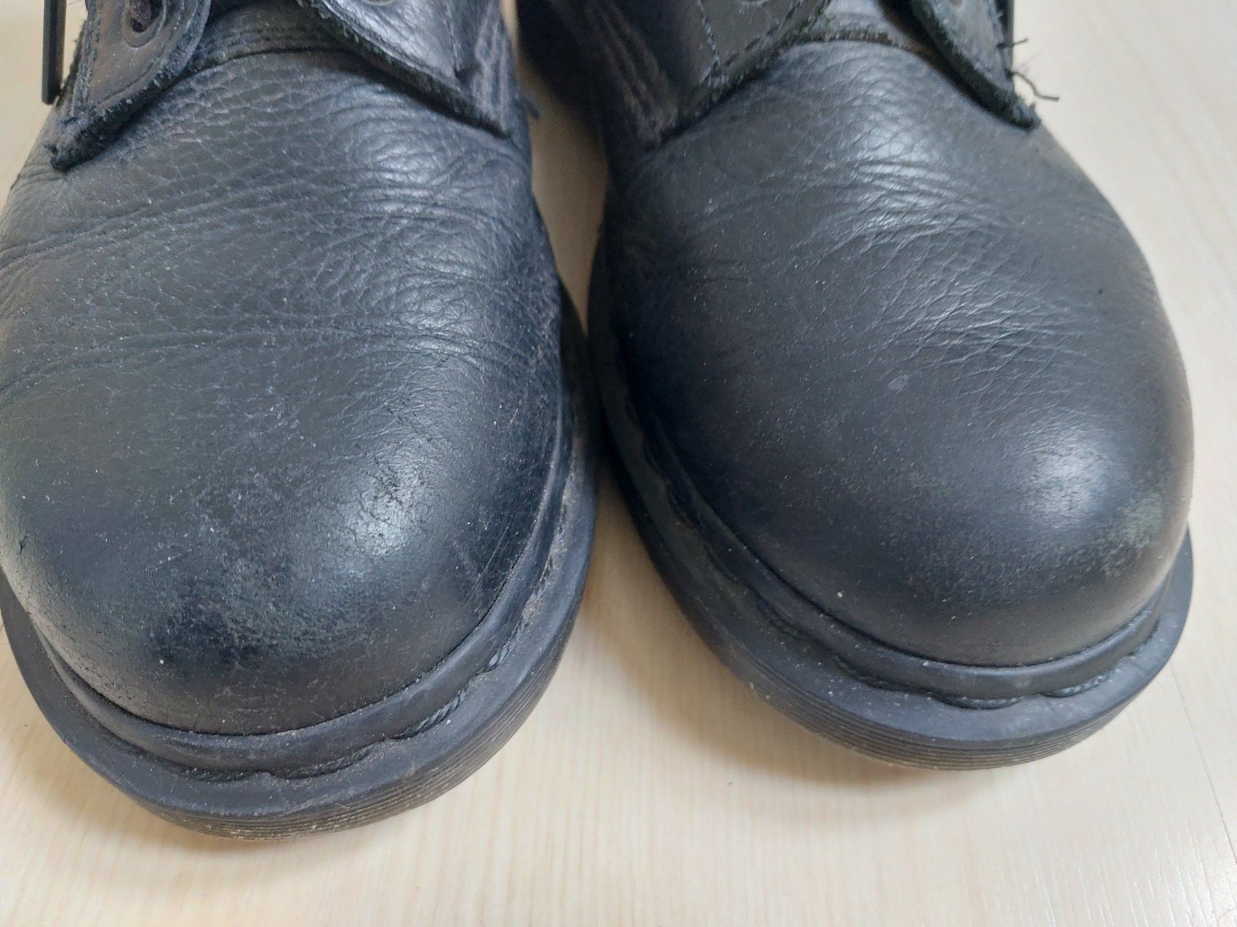 Dr. Martens Scarpe da donna: Dr. Martens mit Reissverschluss Gr. 40 – Usato da Fehraltorf venduto da MilliVanilli 5