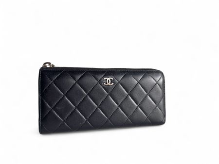 CHANEL  Lambskin Quilted Large Gusset Portemonnaie