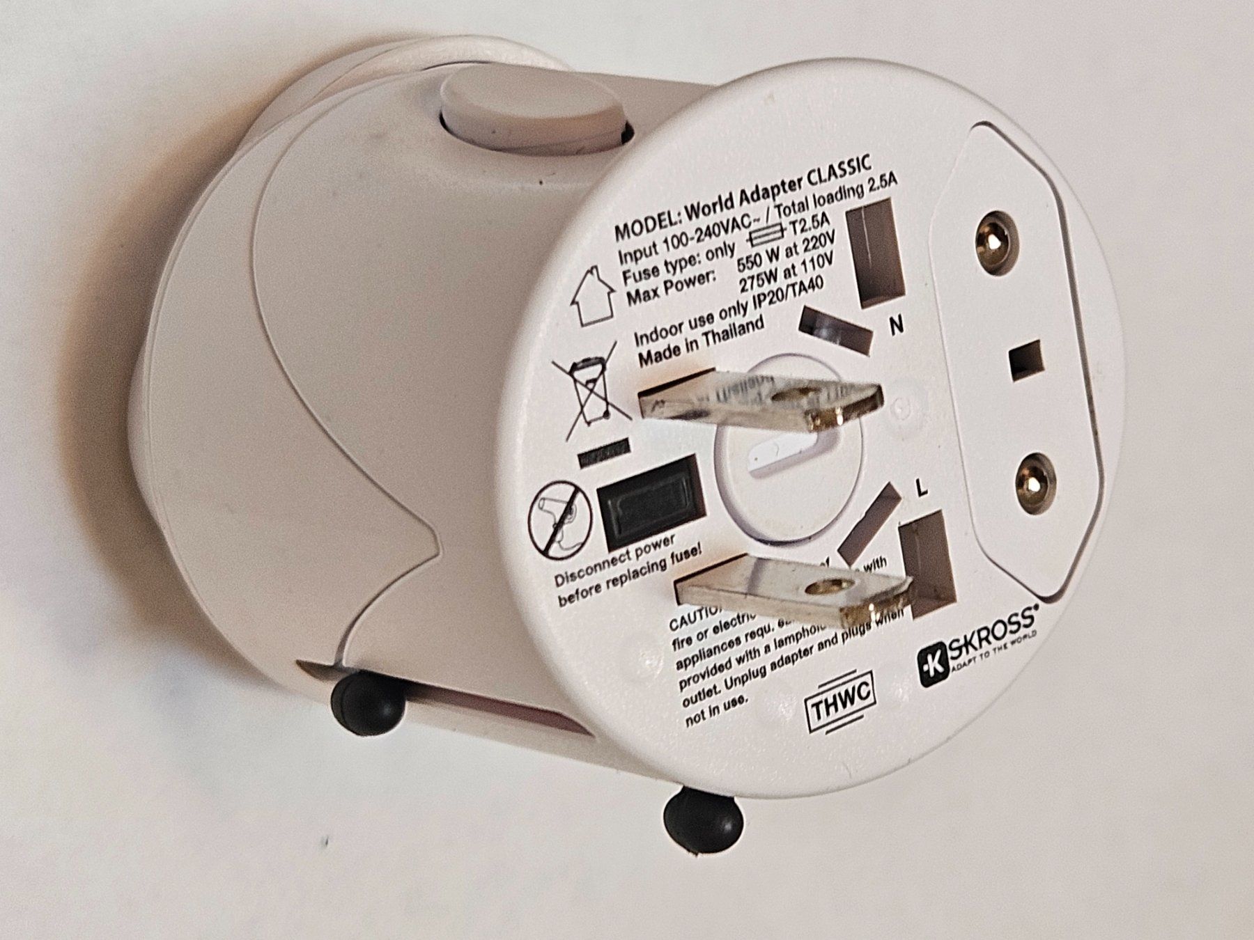 SKROSS Laufwerke & Adapter: Reisestecker SKROSS World Adapter Classic – Gebraucht aus Münchwilen AG von pel_y9jx 5