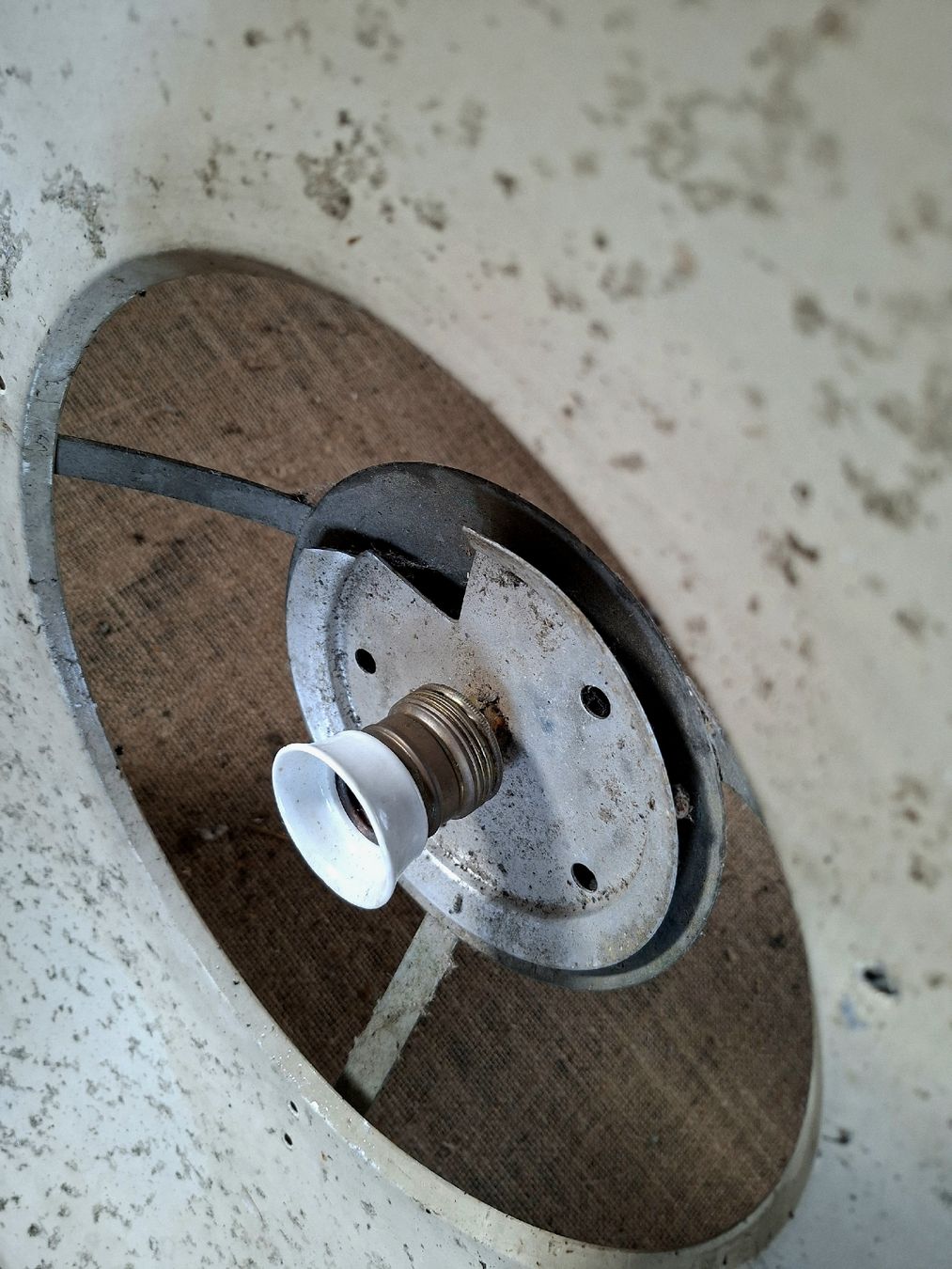 Kronleuchter & Deckenlampen: alte Deckenleuchte, Hängeleuchte, Industrie – Gebraucht aus hefenhofen von mauriz 5