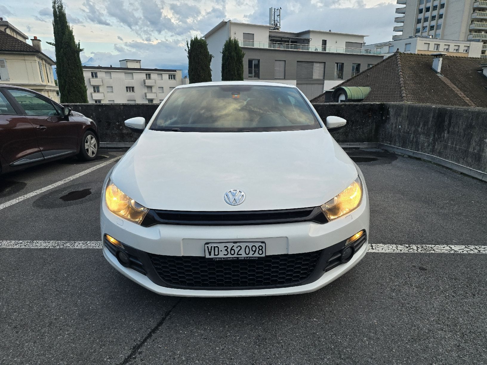 VW Automobili: VW Scirocco 2.0TSI – Usato da Montreux venduto da PremerlServices 2