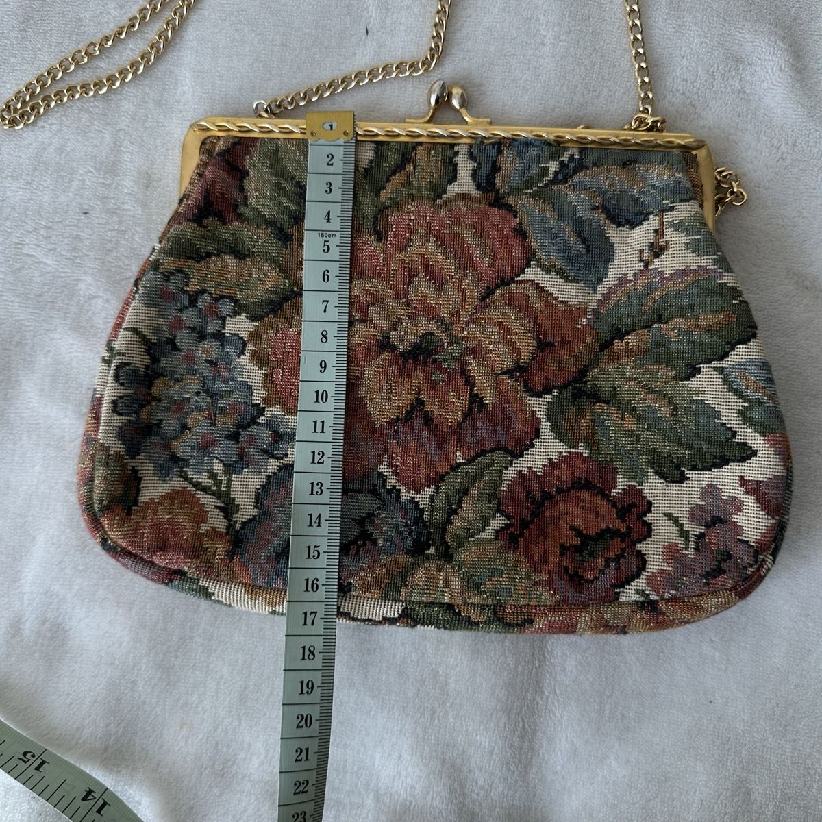 Borse da donna: Antike Nagelspitze Tasche Clutch  – Usato da Givisiez venduto da dor_xb9k 2
