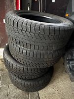 Pneus d?hiver Continental WinterContact 215/60 R17
