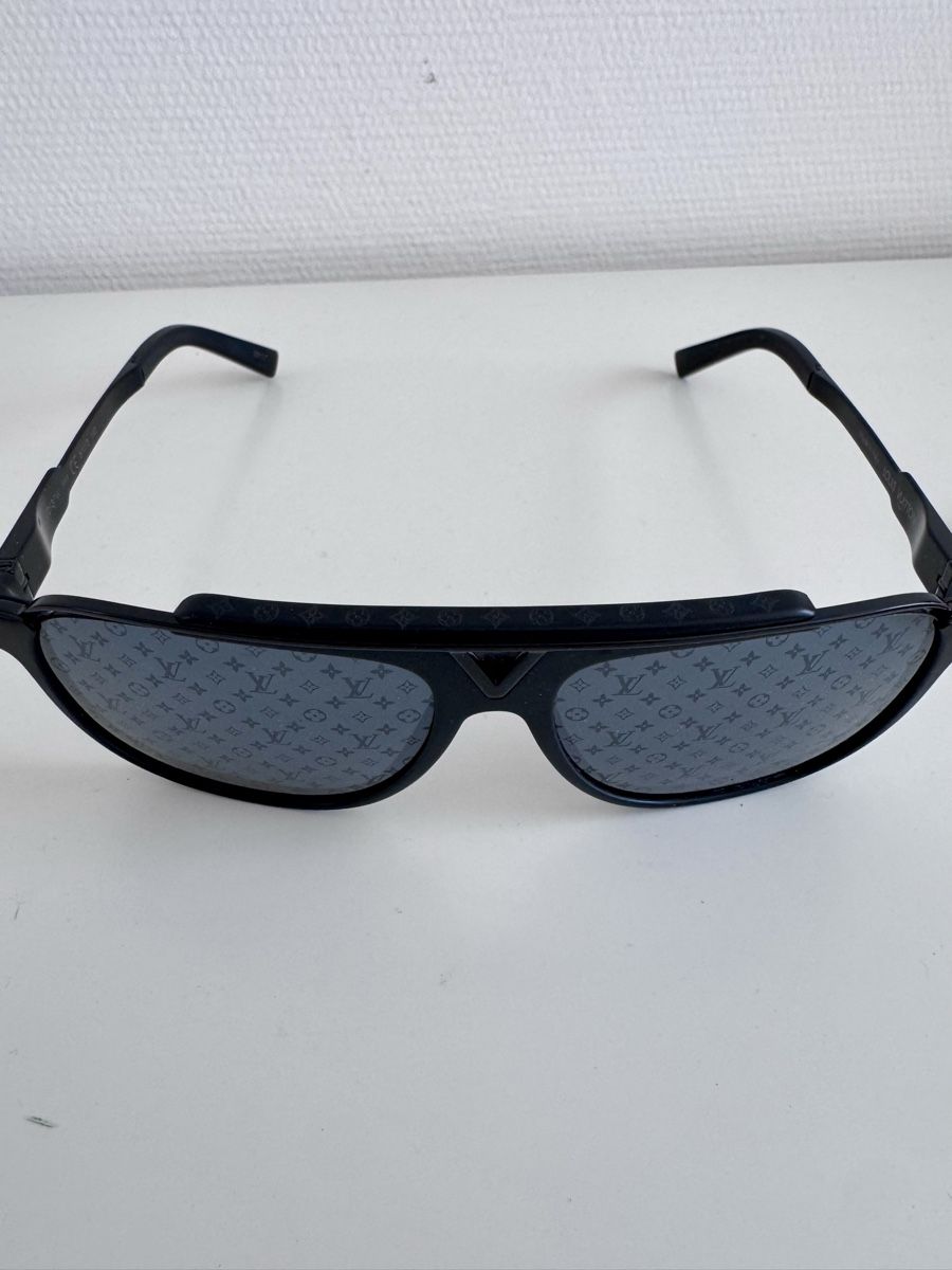 Lunettes & Verres: Louis Vuitton Mascot Black – D'occasion à Liestal par Riesi2010 3