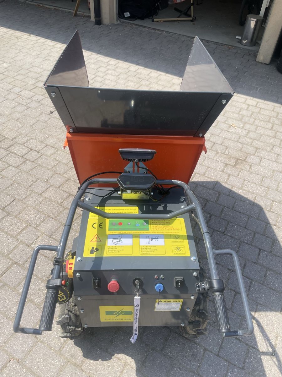 Tutte le macchine: Elektro Dumper 4x4 – Usato da Villarepos venduto da Cairo44444 1