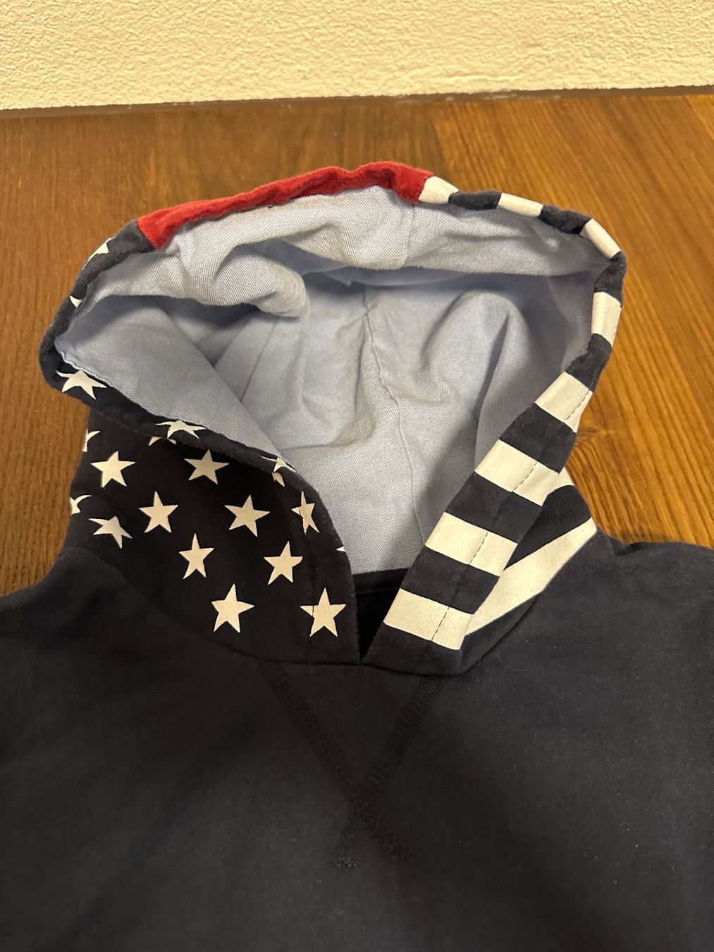 Maglioni & Felpe: Hoodie Grösse 128 – Usato da Brunnen venduto da annitime 1