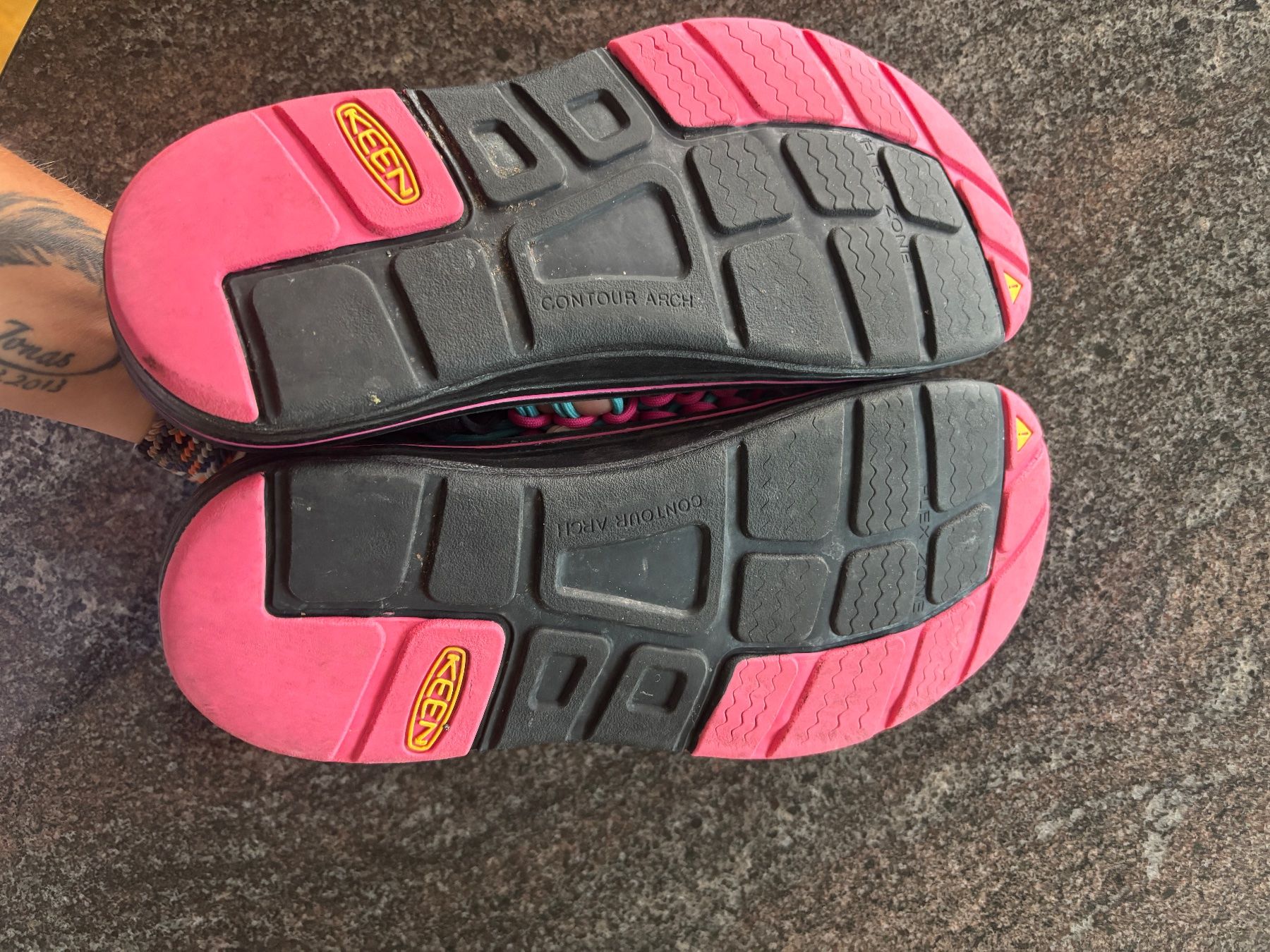 Keen Scarpe da donna: Keen Schuhe Gr.39,5 – Usato da Hasliberg-Hohfluh venduto da hasliberg79 1