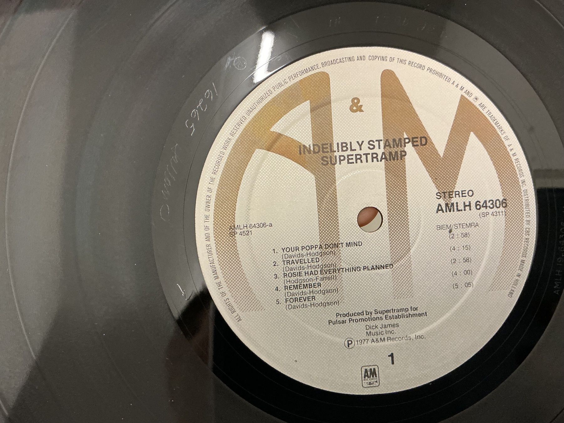 Vinyles: Supertramp LP - Stamped – D'occasion à Winterthur par Tumko_7_Vinyl 1