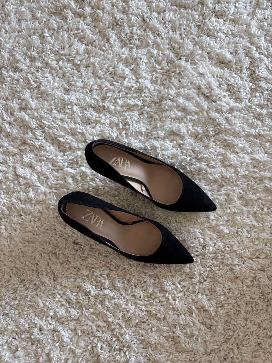 Damenschuhe: Damen Pumps Schwarz Grösse 40 spitz – Neu (gemäss Beschreibung) aus Nürensdorf von vlr_tky25 1