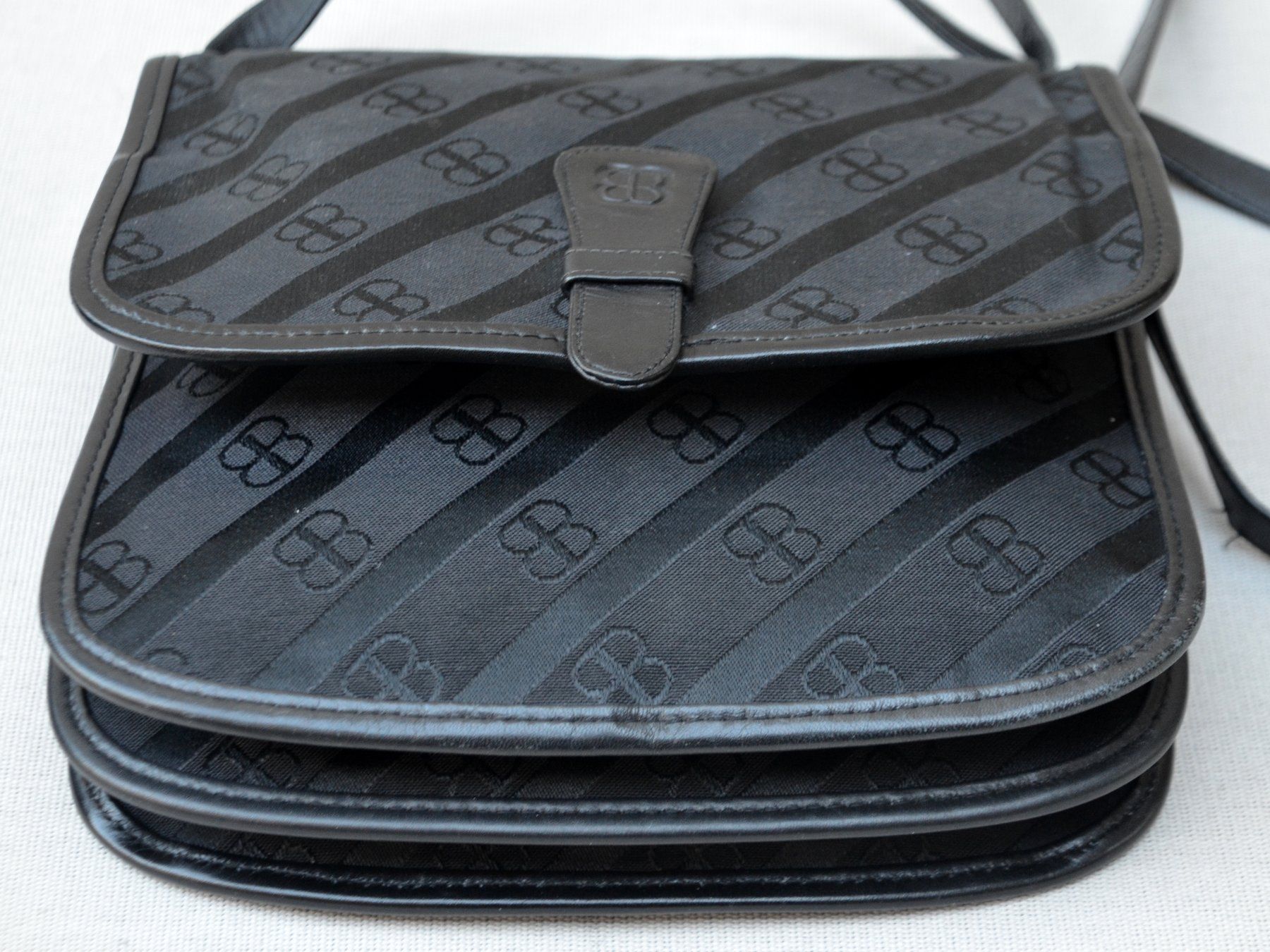 Balenciaga Taschen: Balenciaga Tasche / sac – Gebraucht aus Collonges von Auganien 4