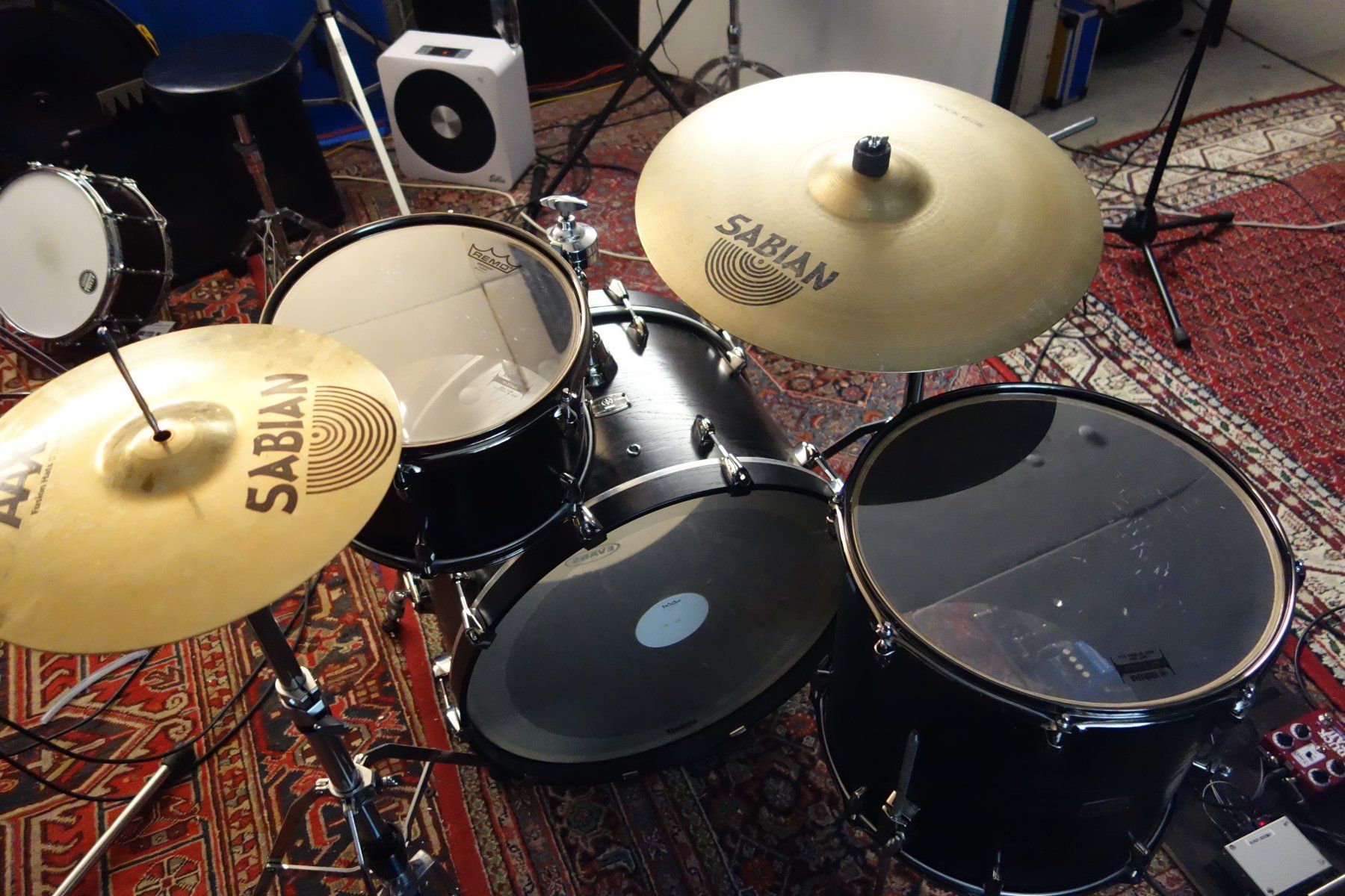 Yamaha Strumenti musicali: Yamaha Live Custom in Matte Black  22 / 12 / 16 – Usato da St. Gallen venduto da Jmelmuka 6