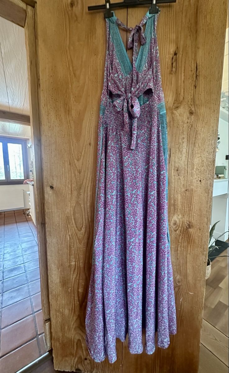 Vestiti: Sommerliches Maxikleid, Einheitsgrösse, Seide/Viskose Mix – Usato da Winikon venduto da Srzsmi 1