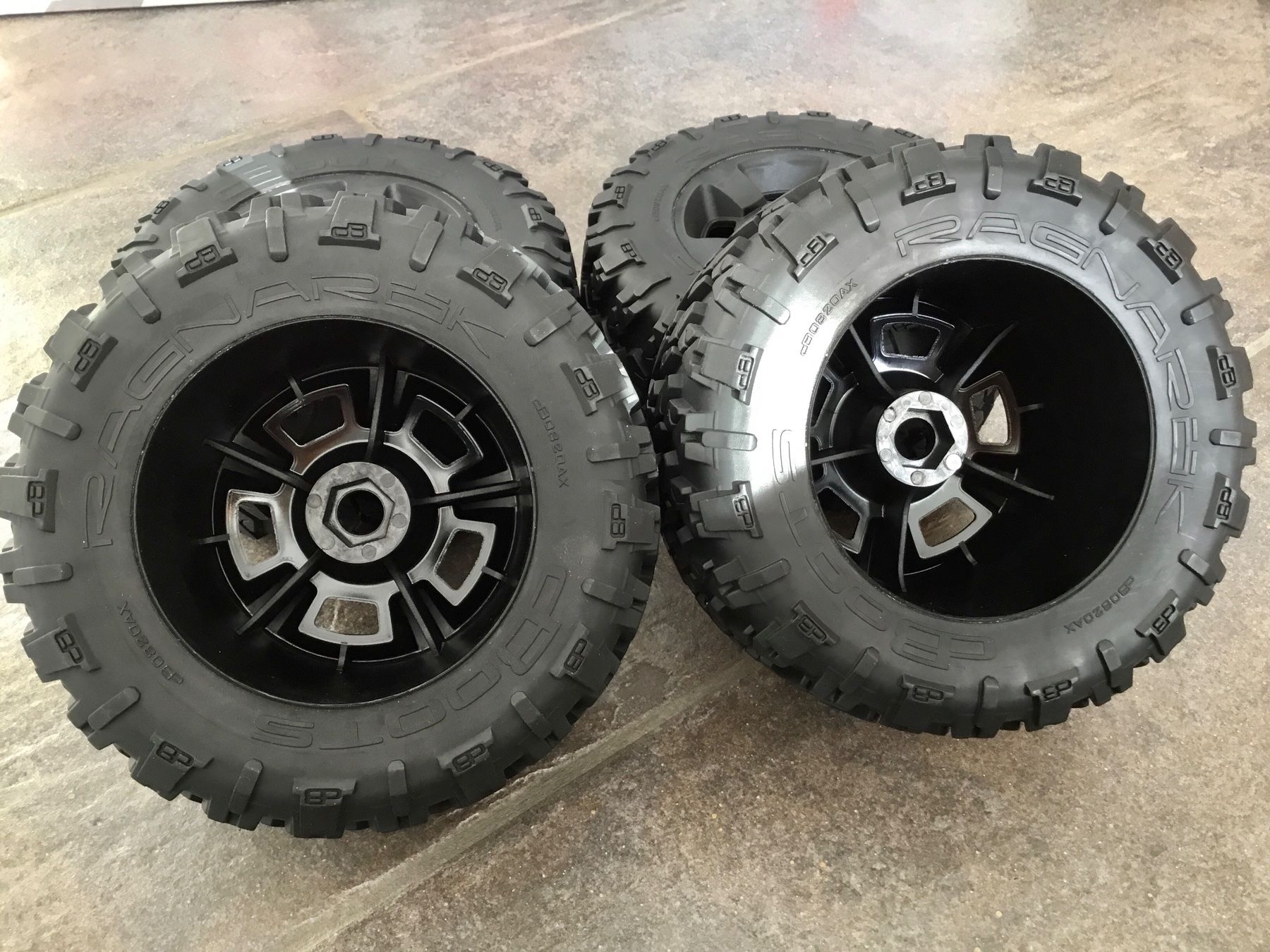 Arrma Modellismo RC: Arrma BigRock 6S 1:7 Räder neu – Nuovo (secondo la descrizione) da Büsserach venduto da Swissbluesmobile 4