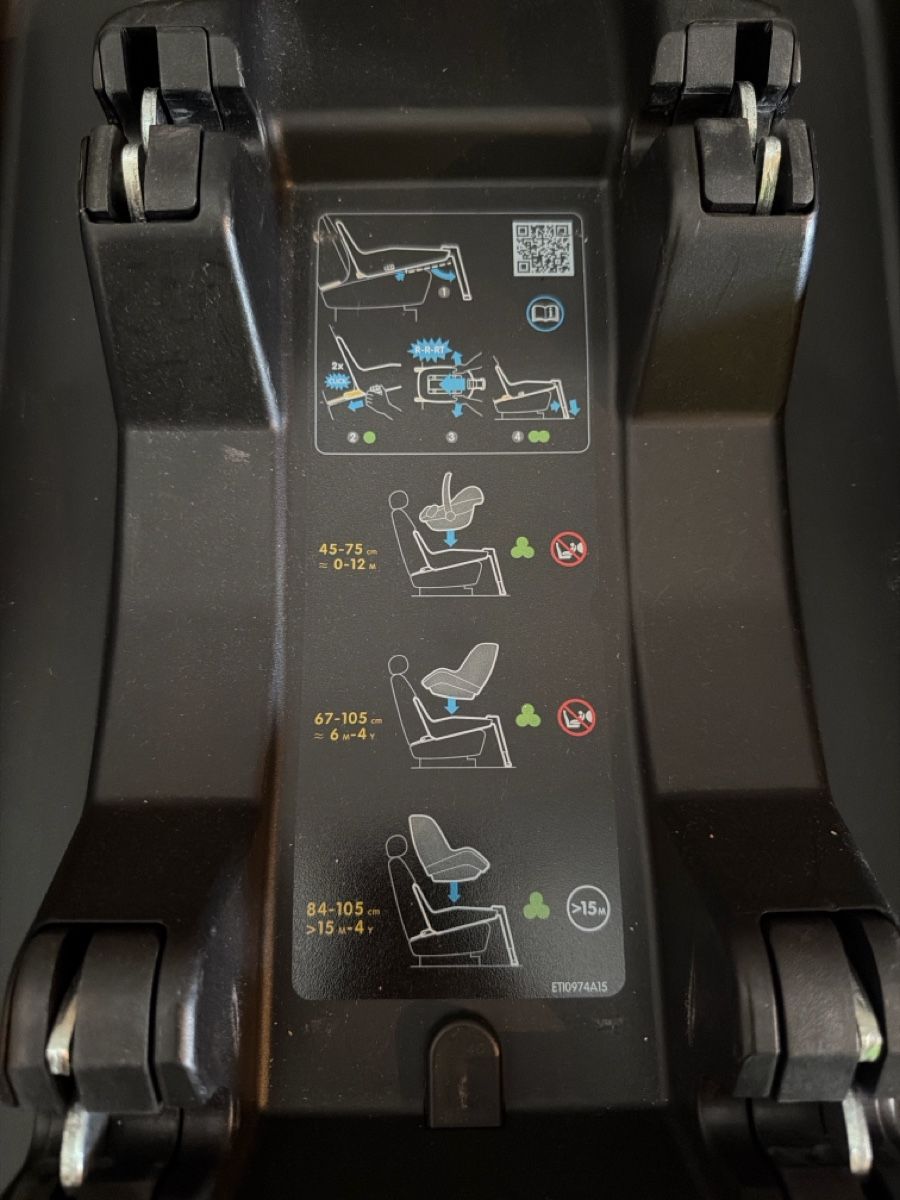 Maxi-Cosi Auto-Kindersitze: 2 Way Isofixstation – Gebraucht aus Benken SG von unihoc92