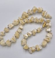 Elegante Muschelperlen Kette