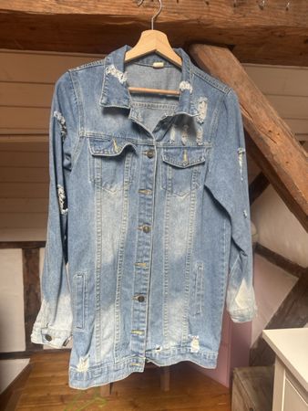 Coole Jeansjacke im Used-Look