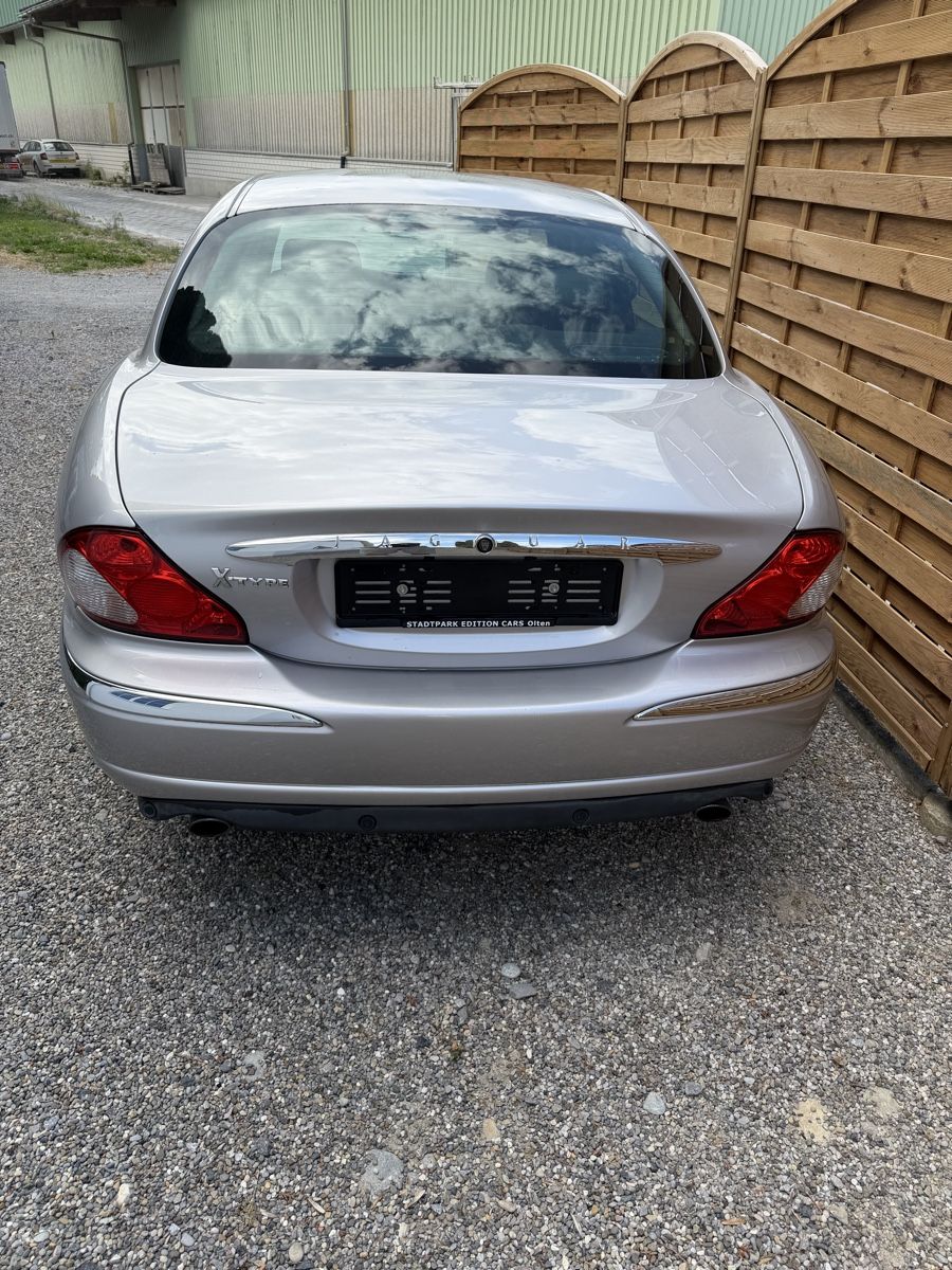 Jaguar Automobili: Jaguar X -Type  – Difettoso da Thal venduto da nizue89 1