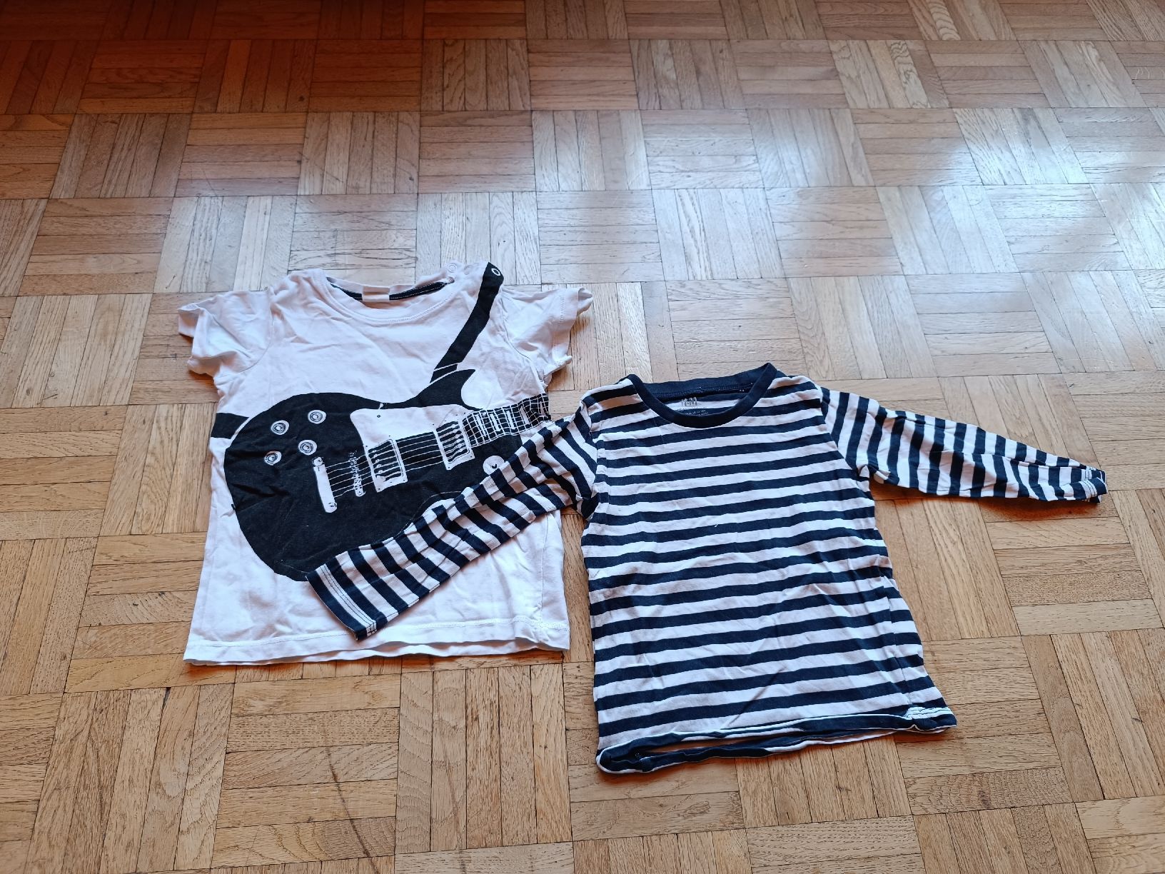 H&M Lotti & Set di vestiti: Oberteil Set H&M 86  – Usato da Malans GR venduto da maassl