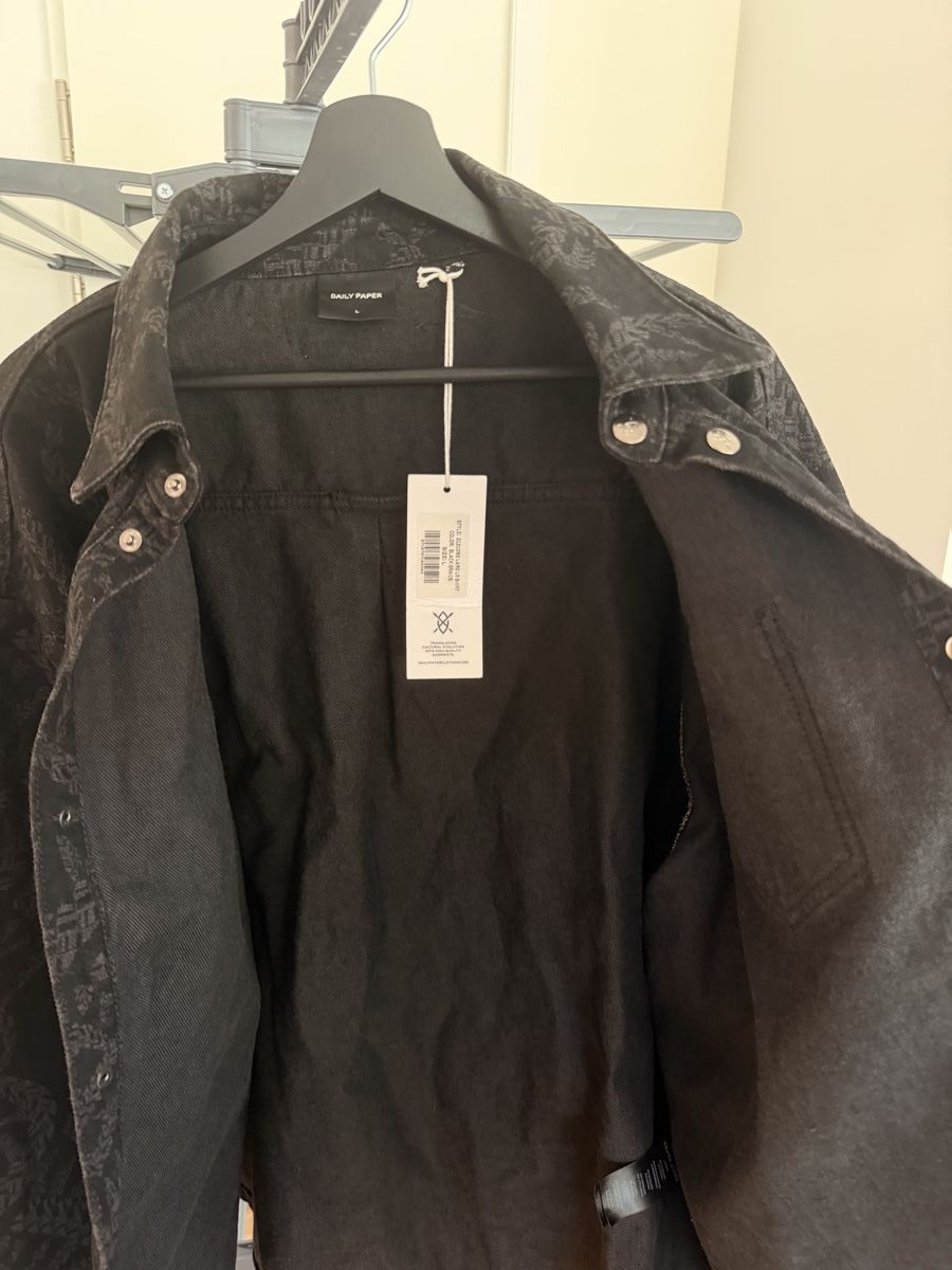 Giacche: Daily Paper Denim Jacket Black Pattern Size L – Nuovo e nell'imballaggio originale da Zürich venduto da Gautier_Juan 2