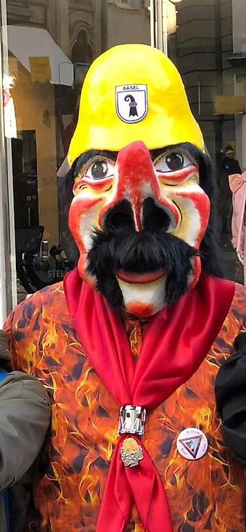 Masques: Fasnachts larve – D'occasion à OBERWIL BL par tahir01