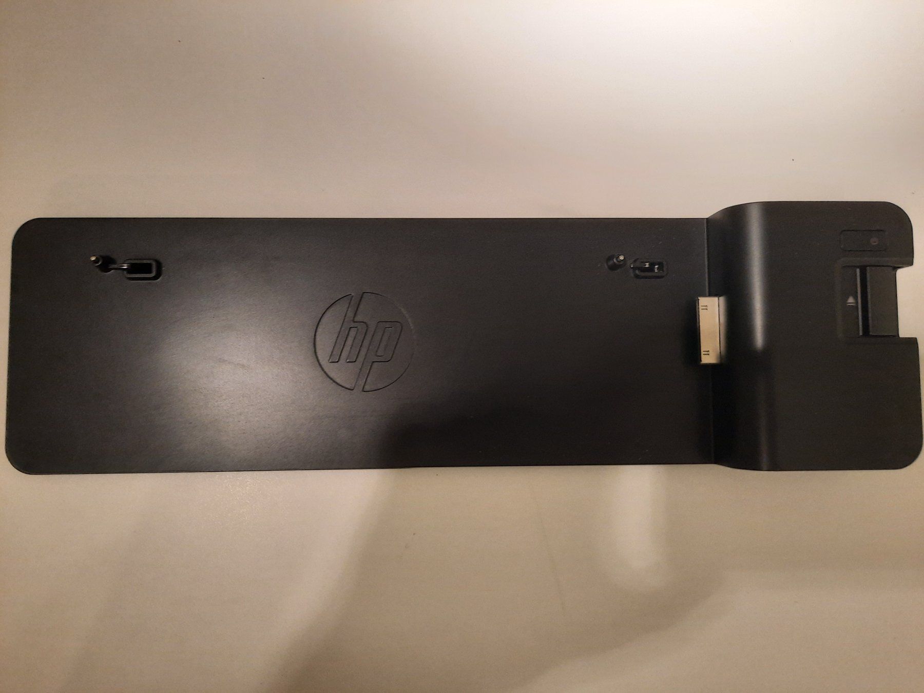 Hewlett Packard Dockingstation: HP 2013 Ultraslim Dockingstation mit Netzteil – Gebraucht aus Reinach BL von Yellsu