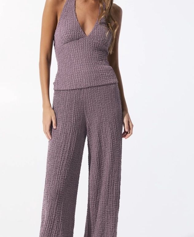 Pull&Bear Top: Neckholder lila  – Usato da Salez venduto da jum_zx7w 2
