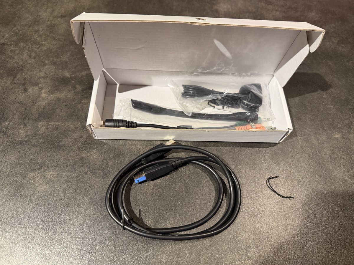 Sony Console: PLAYSTATION 3  + CASQUE  TRITTON  AX  PRO – Usato da Apples venduto da Gasscret 7