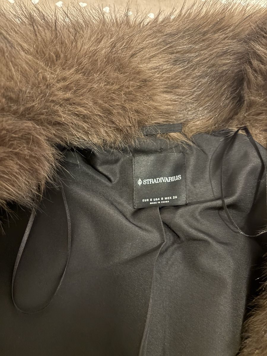 Stradivarius Giacche: pelliccia stradivarius – Nuovo (secondo la descrizione) da Winterthur venduto da sam_j22j 3