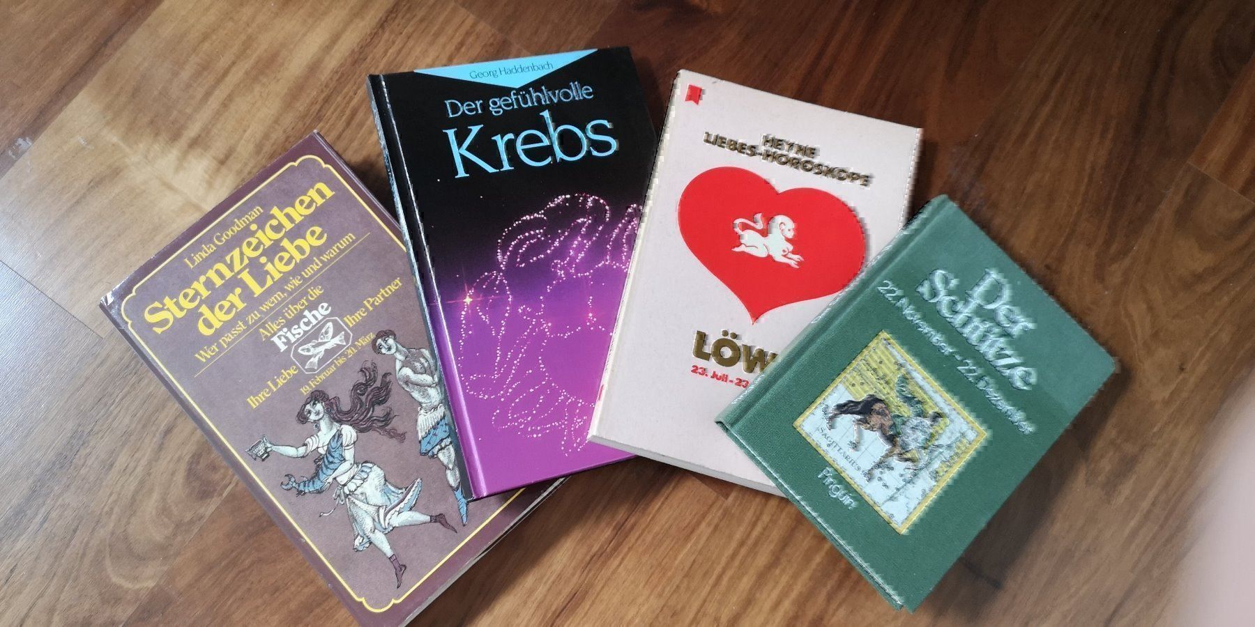 Libri: Sternzeichen der Liebe... 4 Bücher – Nuovo (secondo la descrizione) da Widnau venduto da Schurlibua