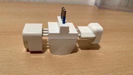 ITALIEN ADAPTER mit 3 Steckdosen Neu/NP12CHF