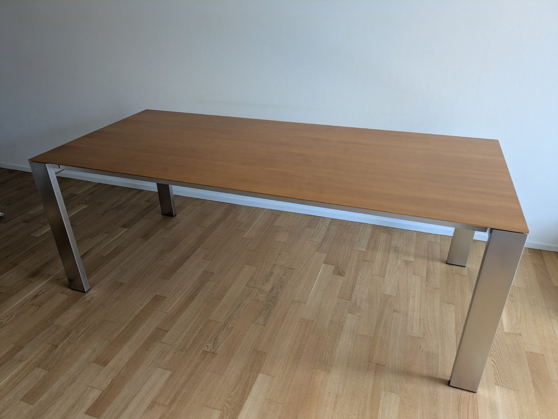 Willisau Tische: Willisau Tisch – Gebraucht aus Zürich von chukye 8