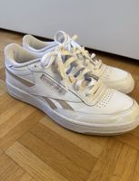 Sneakers Reebok Classic White and Beige - EUR 42