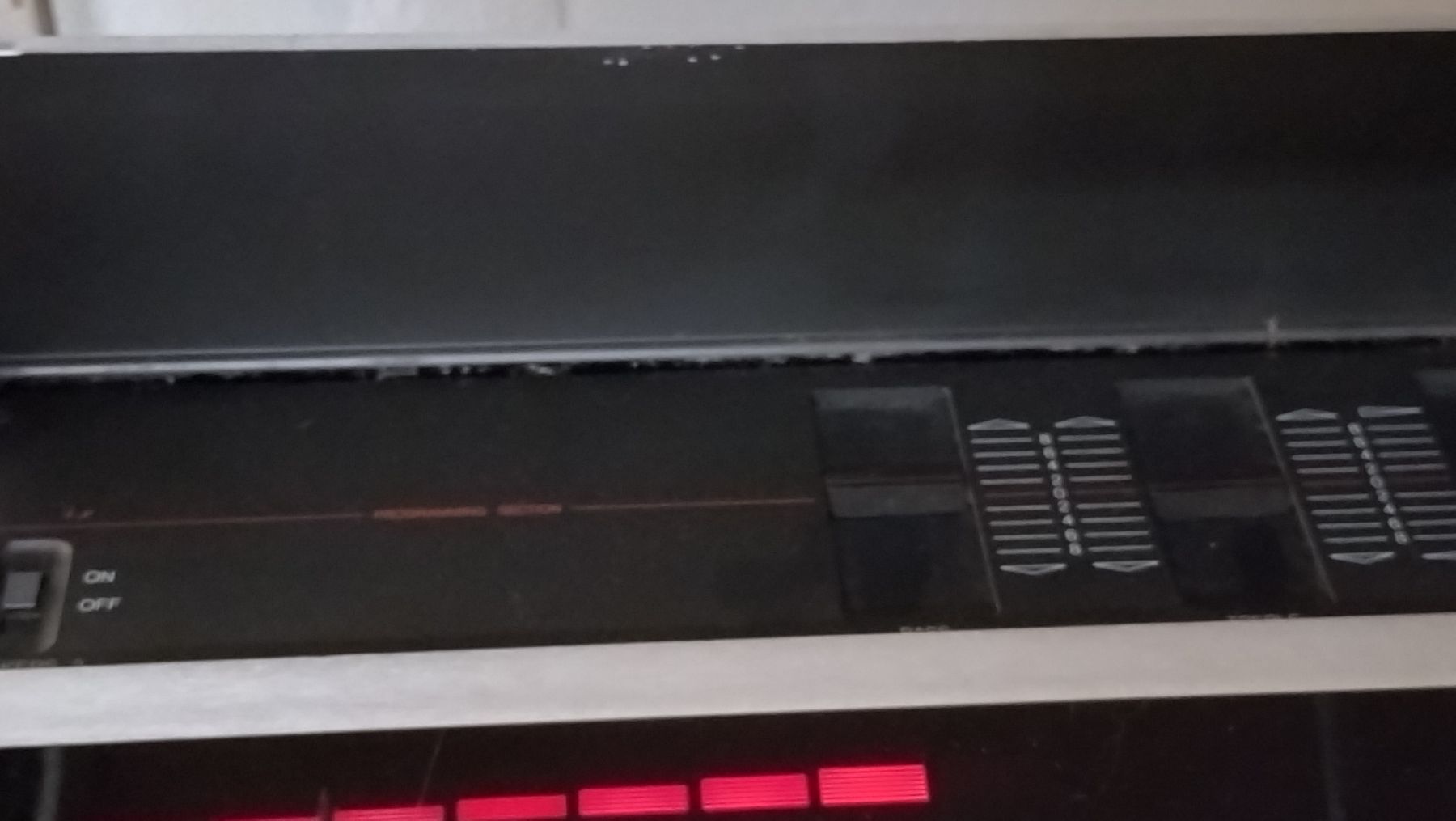 Bang & Olufsen Amplificatori: Bang & Olufsen Beomaster 3000, vintage – Usato da Farvagny-le-Grand venduto da LaCaverne 5