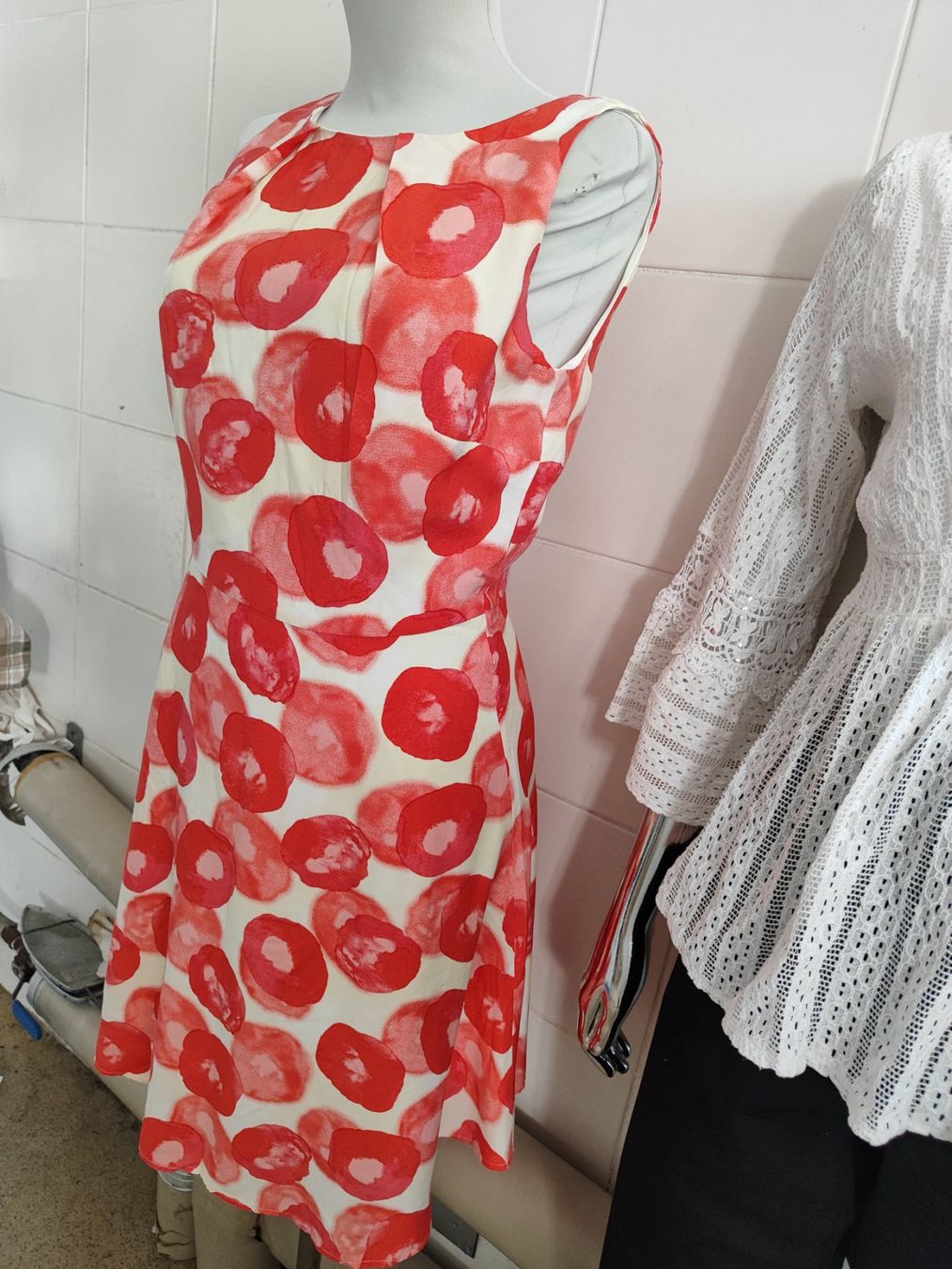 Vestiti: Aschley Brooka Kleid Gr 36 – Nuovo e nell'imballaggio originale da Langnau am Albis venduto da Judithsebi