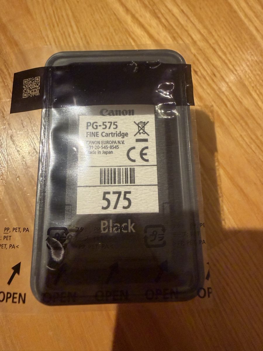 Canon Cartucce per stampanti & toner: Canon Black 575, Farbe Schwarz Neu – Nuovo e nell'imballaggio originale da Grüningen venduto da wolferson89