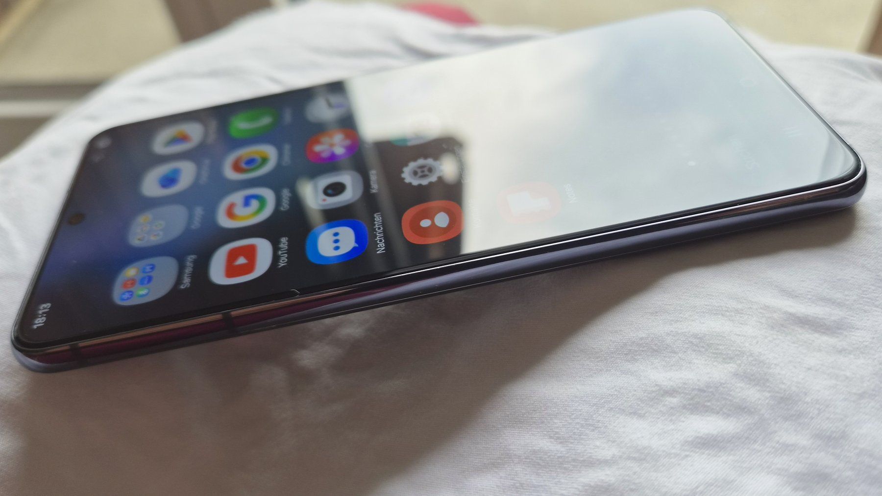 Samsung Telefoni cellulari / Smartphones: Samsung S21 5G 128GB Phantom Gray – Usato da Muri AG venduto da Dongle0 6