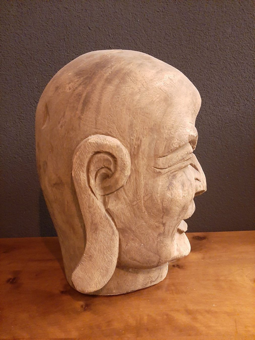 Skulpturen & Statuen: Buddha Kopf aus Holz geschnitzt – Gebraucht aus Linden von Rsushi 1