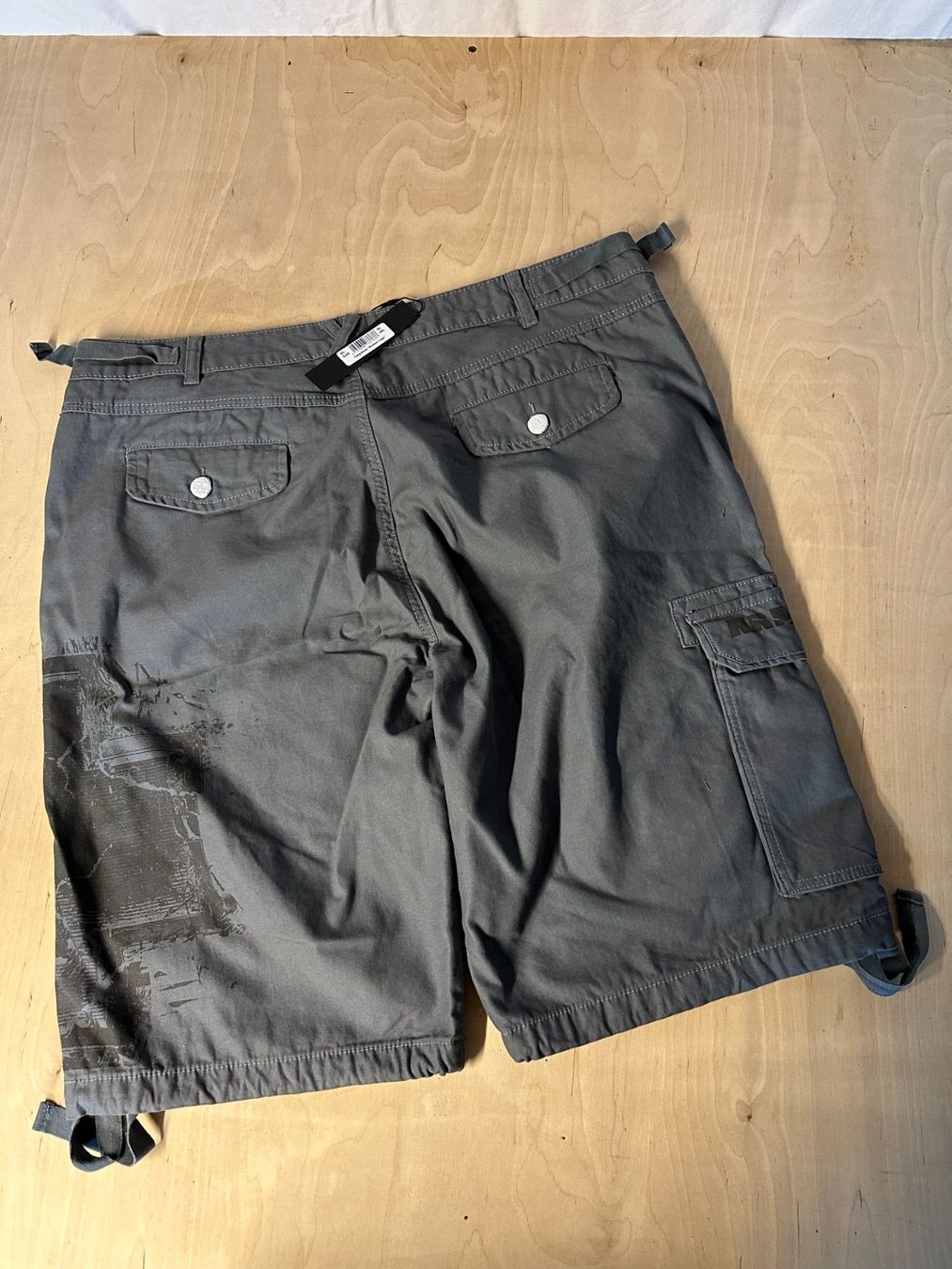 Hosen: Rammstein Herren Shorts "Broken Logo" – Neu (gemäss Beschreibung) aus Buttwil von magdalena60 1