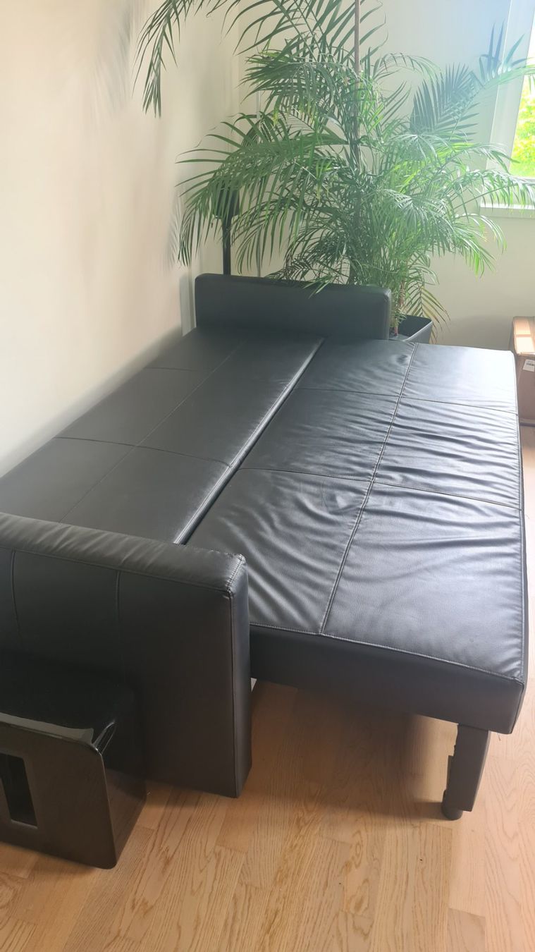 Ikea Sofas: LARGE Sofa / Couch - Gratis – D'occasion à Embrach par mba_ttk7 3