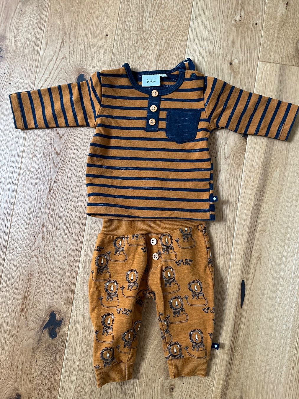 Lotti & Set di vestiti: Set von Feetje – Usato da Islikon venduto da jul_76j2