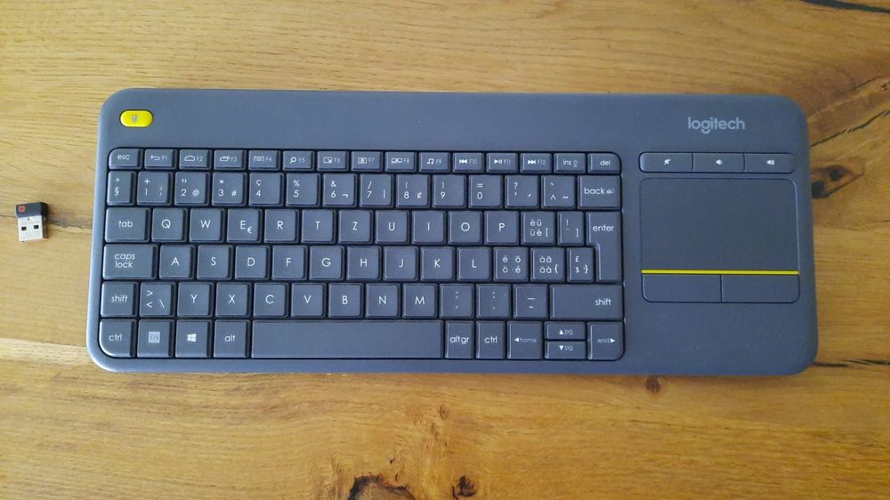Logitech Wireless Touch Tastatur K400+ (Gebraucht) in Kloten für CHF 15 ...